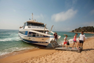 From Barcelona: Costa Brava Day Tour with Boat Trip