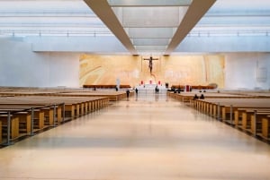 Из Коимбры: Святилище Фатимы и деревня Маленьких Пастушков