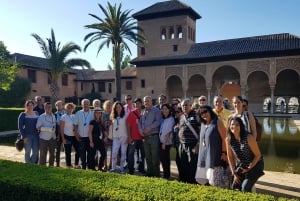 Granada: Alhambra, Nasridenpaläste, & Generalife Geführte Tour