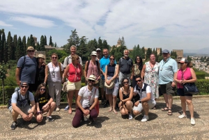 Granada: Alhambra, Nasridenpaläste, & Generalife Geführte Tour