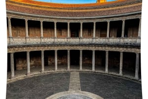 Granada: Private Full Alhambra Tour with Nasrid Palaces