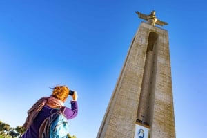 Lisbon: Arrábida Natural Park and Sesimbra Day Trip