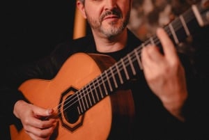 Madeira: espectáculo de fado - El corazón de Portugal con vino de Madeira