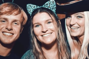 Madrid: Halloween Pub Crawl Madrid with Club Entry