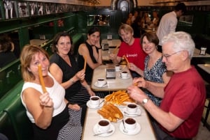 Madrid: Local Tapas, Drinks, and Hidden Gems Walking Tour