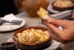 Madrid: Local Tapas, Drinks, and Hidden Gems Walking Tour