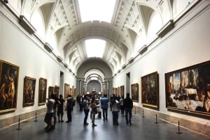 Madrid: Private Guided Tour with Prado Museum and Tapas