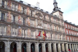 Madrid: Private Guided Tour with Prado Museum and Tapas