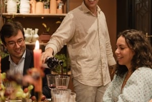 Madrid: Sensorische Weinverkostung + Blumenarrangement inklusive