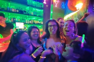Madrid: Top Pub Crawl with Drinks and Free Nightclub Entry