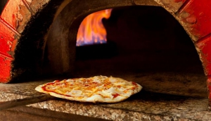 Mama Mia Italian Deli & Pizzeria