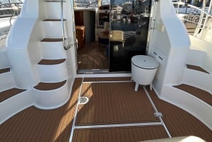 Marbella: Puerto Banús, tour de lujo en yate de 2 horas.
