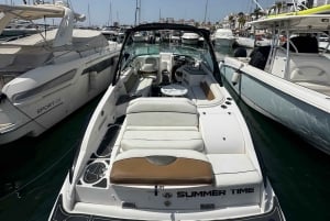 Marbella: Paseo en barco por Puerto Banús con avistamiento de delfines