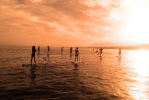 Marbella: Stand-Up Paddle Board bei Sonnenuntergang