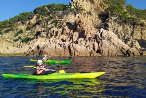 Sant Feliu de Guíxols - Costa Brava: Morgentur i havkajakk