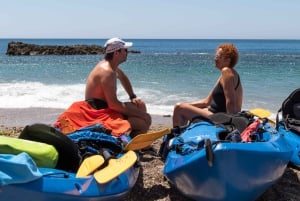 Sesimbra: wycieczka kajakiem z przewodnikiem po parku przyrody Arrabida i jaskiniami