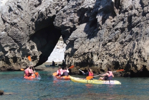 Sesimbra: Ribeiro Cavalo Beach, Caves, & Arrábida Kayak Tour