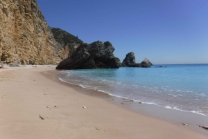 Sesimbra: Ribeiro Cavalo Beach, Caves, & Arrábida Kayak Tour