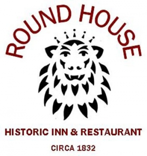 Friday Nights Live! at the Round House Inn