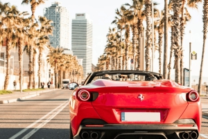 Tour de la ville en supercar de 20 minutes sur la plage de la Barceloneta