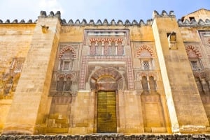 Andalusia and Barcelona 7-Day Package Tour From Madrid