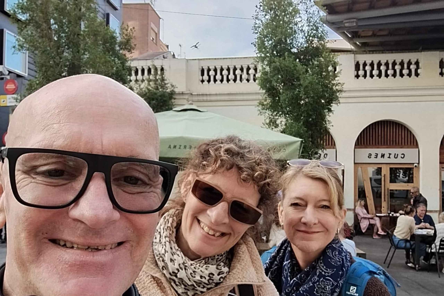 フランス語によるバルセロナの本格的なツアー