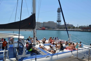 Barcelona: Catamaran Cruise with Live Jazz Music