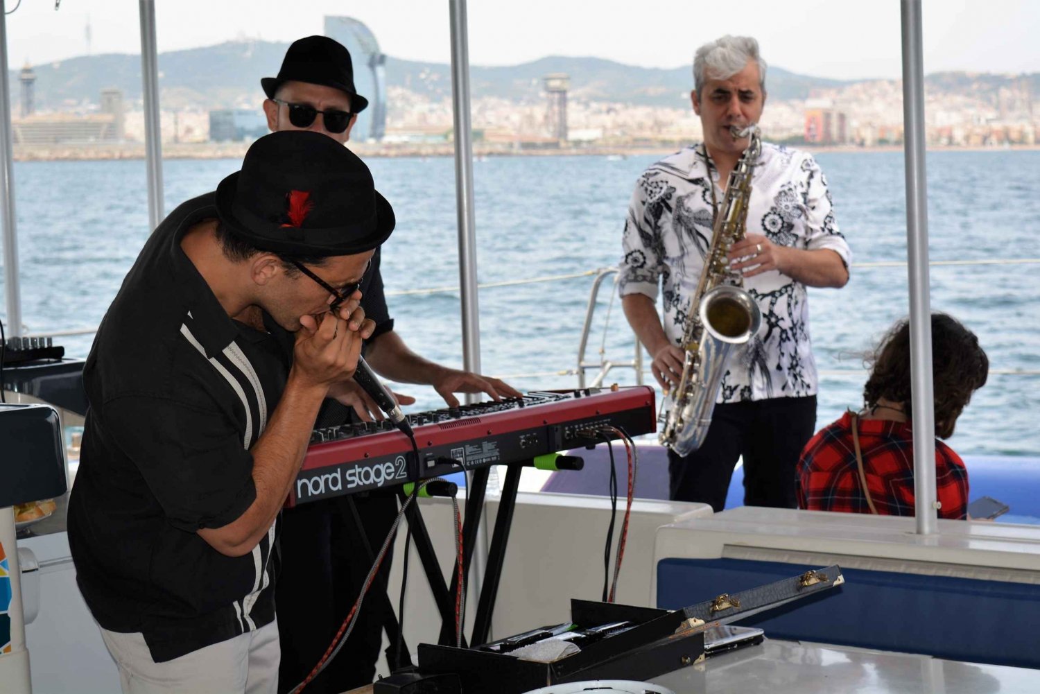 Barcelona: 1.5 Hour Vermouth and Music Sail