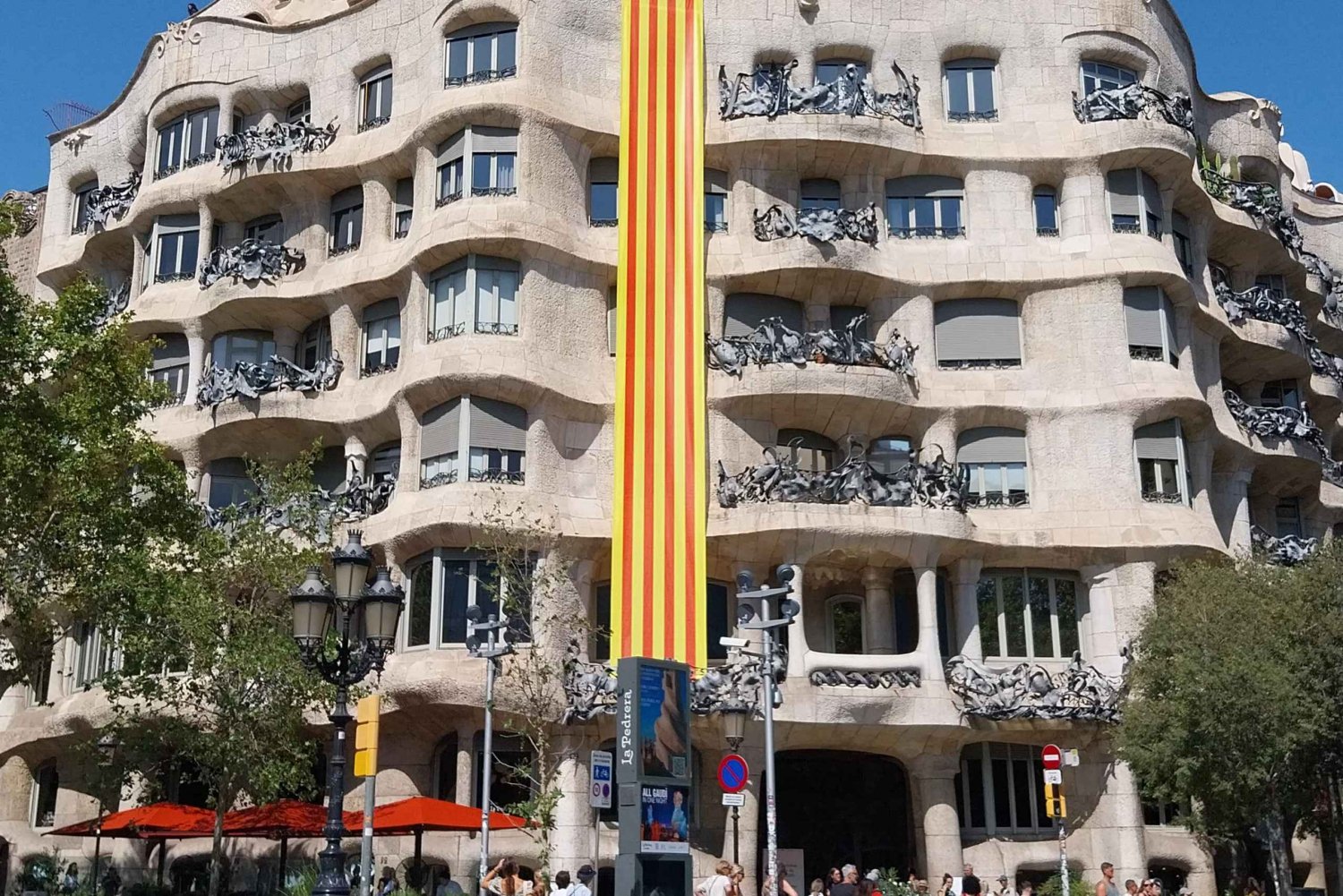 Barcelona 101 Walking Tour: All Highlights in One Day