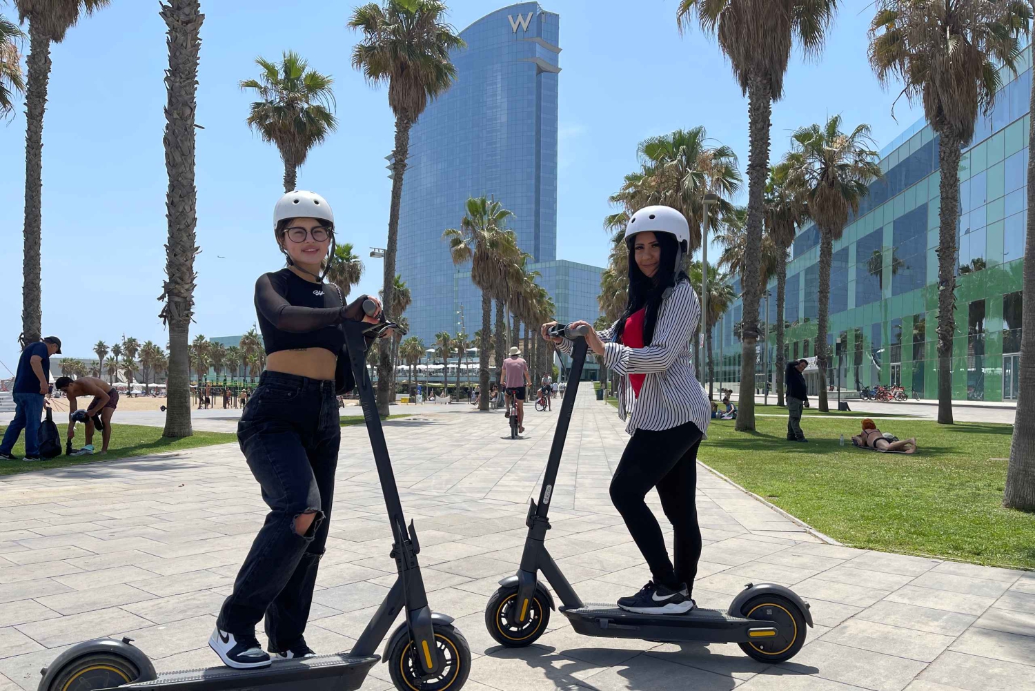 Barcelona: 2-godzinna wycieczka na hulajnodze elektrycznej