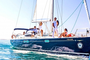 Barcelona: 2-Hour Mediterranean Sailing Tour