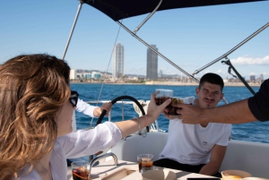 Barcelona: 2-stündige private Segelbootstour