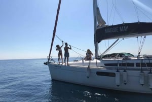 Barcelona: 2-Hour Sailboat Tour with Paddle Boarding