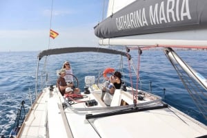 Barcelona: Excursión de 2 horas en velero con Paddle Board