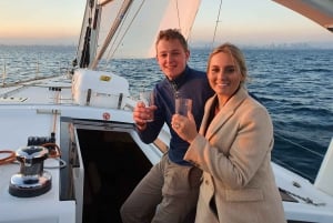 Barcelona: 2-Hour Sailing Experience with Refreshments