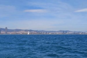Barcelona: Seilbåt med drikke og snacks