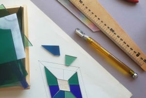 BARCELONA: 2h Glass Art Workshop, create your Suncatcher!