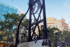 Barcelone : visite à pied de 3 heures et surprise