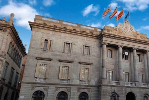 Barcelona: 3-Hour Best of the city Walking Tour & Surprise