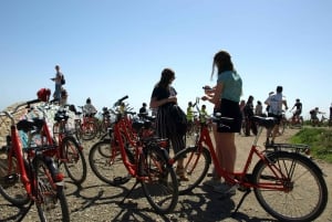 Barcelona: 3-Hour Bike Tour with Spanish Tapas