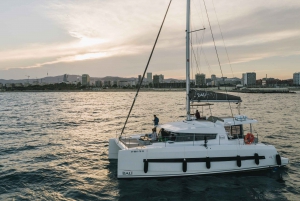 Barcelona: Catamaran Sailing Trip with Food and Drinks