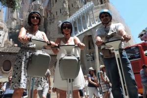 Barcelona: Private Guided Segway Tour of Gaudi's Barcelona
