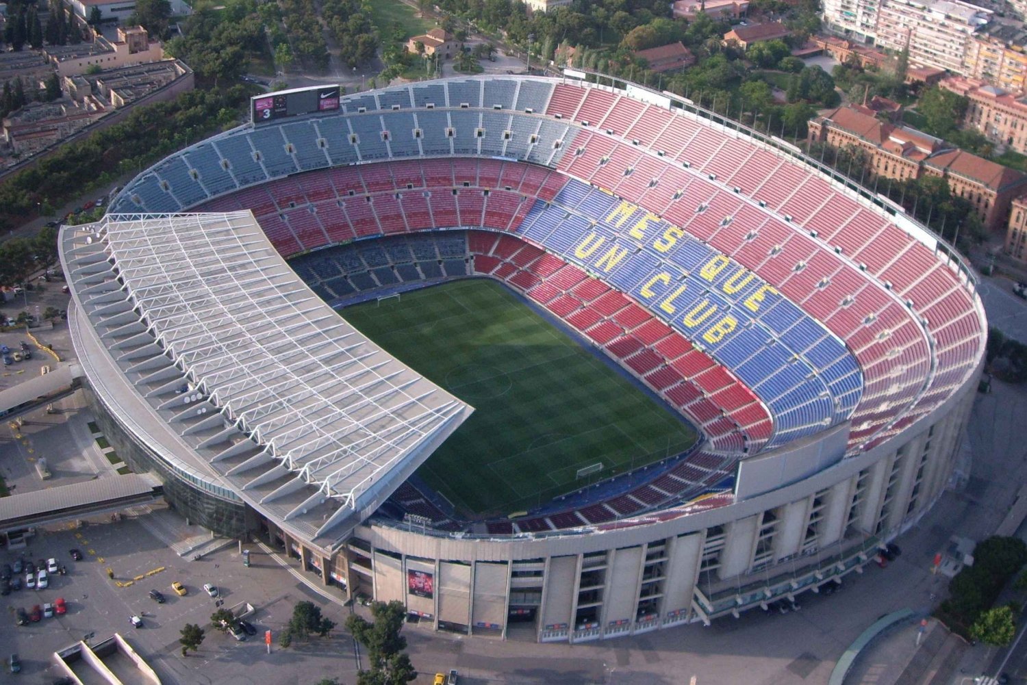 Barcelona 4-Hour Private Sports Tour: Camp Nou