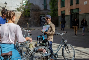 Barcelona: 4-Hour Small Group Bike Tour