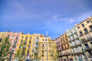 Barcelona: Alternative Free Tour of the Raval