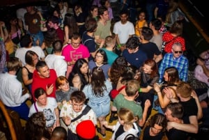 Barcelona: Alternative Pub Crawl