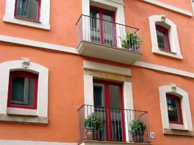 Barcelona Apartment Freestanza