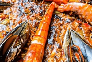 Authentischer Paella- und Sangria-Kochkurs in Barcelona