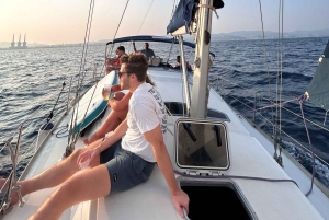 Barcelona Badalona : Sailboat Tour, Snacks, Drinks, Swimming