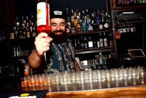 Barcelona Bar Crawl: 4+ Lokale, kostenlose Shots, freier Club-Eintritt